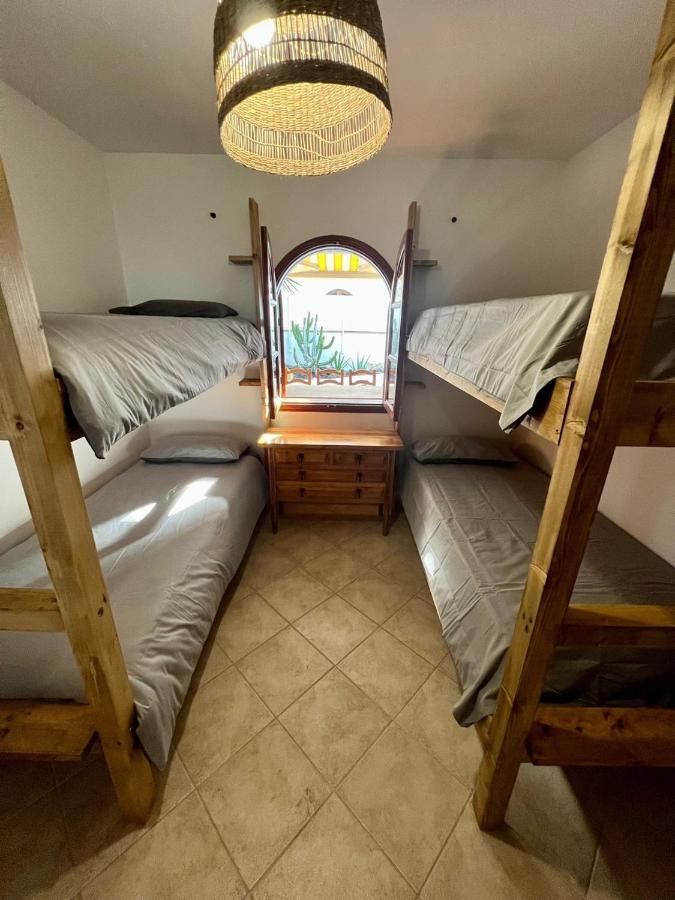 拉·奥利瓦 Pura Vida Surf Camp & School旅舍 外观 照片