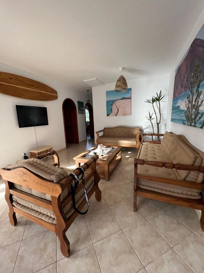 拉·奥利瓦 Pura Vida Surf Camp & School旅舍 外观 照片