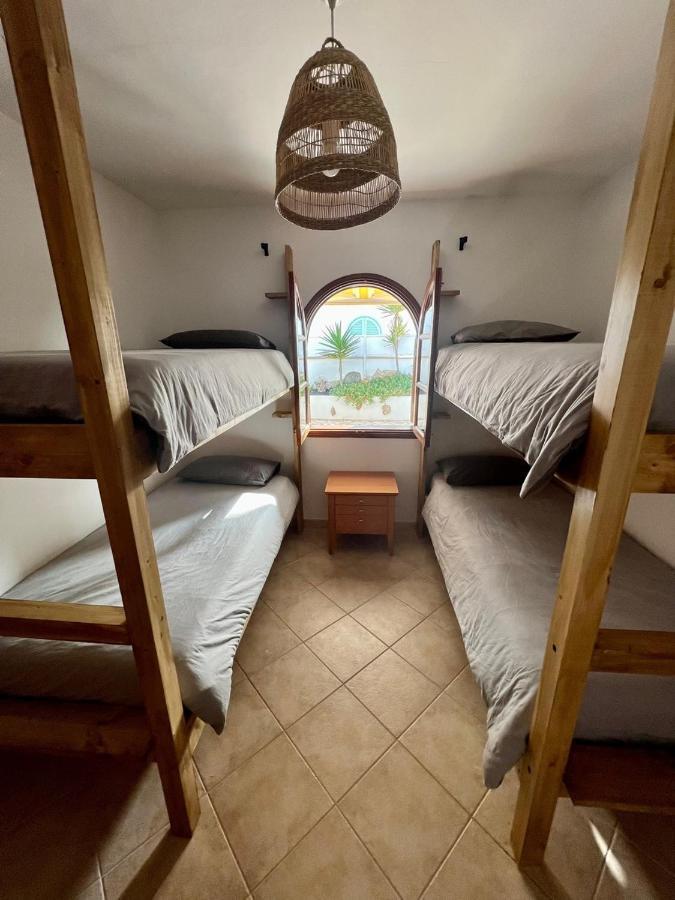 拉·奥利瓦 Pura Vida Surf Camp & School旅舍 外观 照片